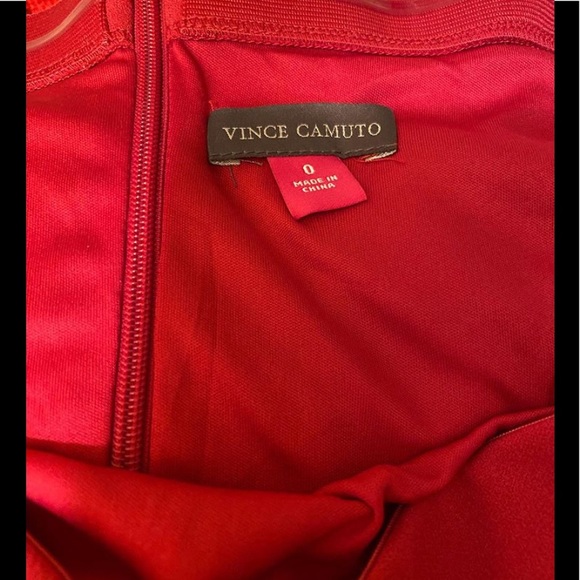 NWT Vince Camuto Off The Shoulder Romper - Picture 5 of 5